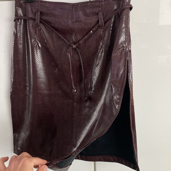 🌟LAST CHANCE 🌟 Brown Vinyl Skirt - Picture 6 of 7